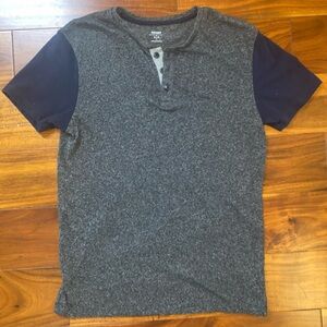 EUC Men’s Size Small, Old Navy Heather Black & Navy Blue Short Sleeve Henley
